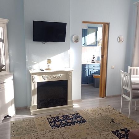House, Garden & Sauna. Free Parking. Train Stop-200 M. Sea-1 Km. Юрмала Экстерьер фото